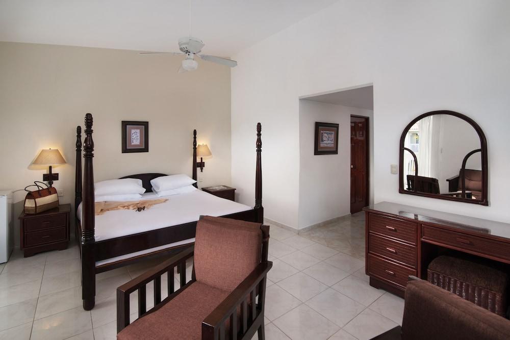 Lifestyle Tropical Beach Resort And Spa San Felipe de San Felipe de Puerto Plata Esterno foto